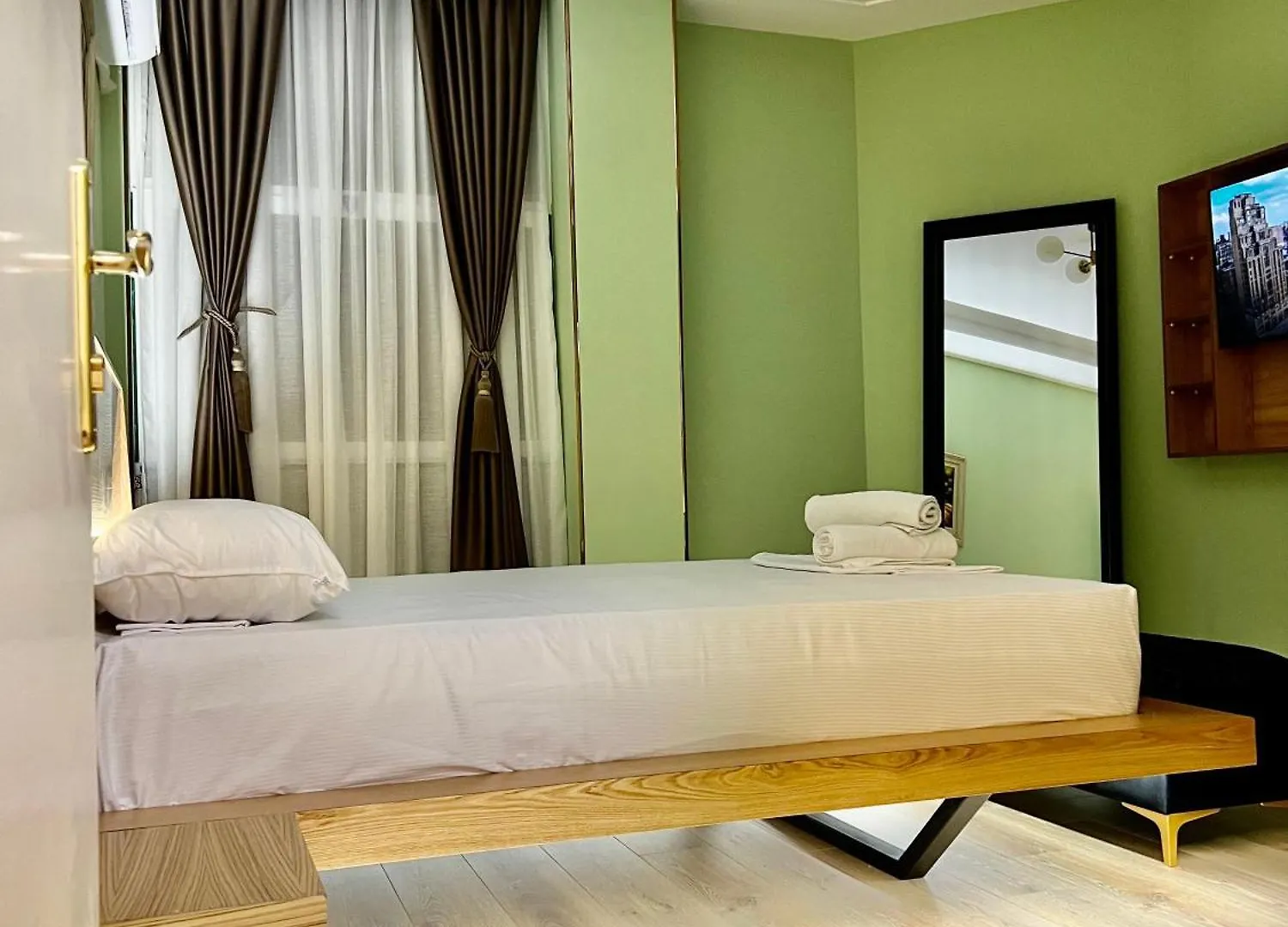 Spiranca Luxury Suites Tirana 0*,  Albania