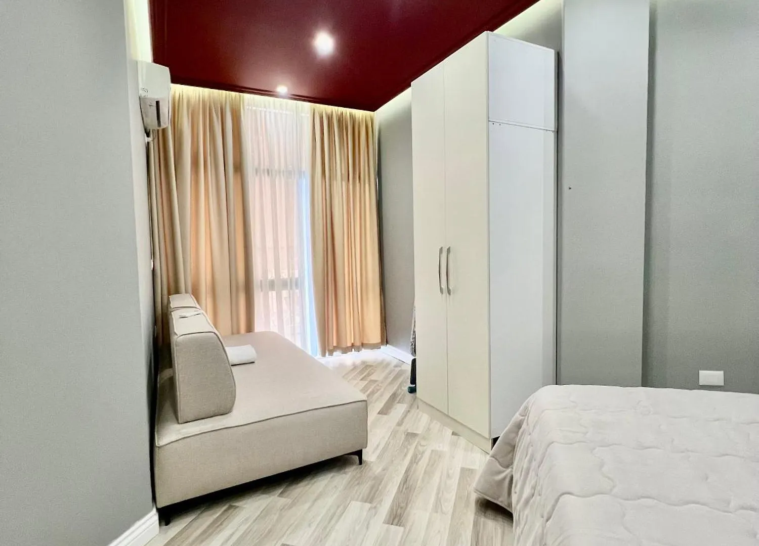 Spiranca Luxury Suites Tirana Guest house
